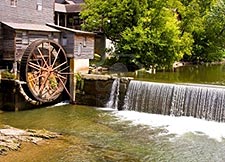 Pigeon Forge is an excellent couples vacation